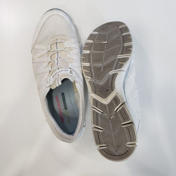 Skechers Wide Fit Memory Foam Woman's Slip on Walking Shoes, Size 10 - Picture 7 of 9